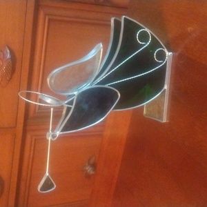 ANGEL Playing music, Slag Stained Glass Sun Catcher Silver & Green 8.5”